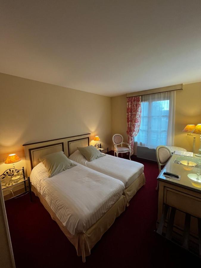 Hotel Domaine De L'Orangerie Bonnat Luaran gambar