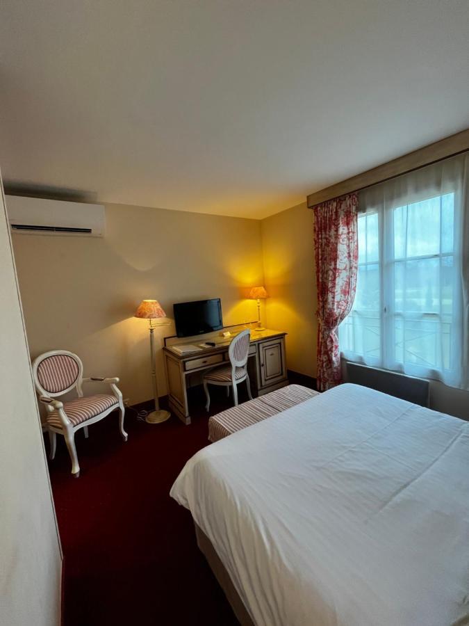 Hotel Domaine De L'Orangerie Bonnat Luaran gambar