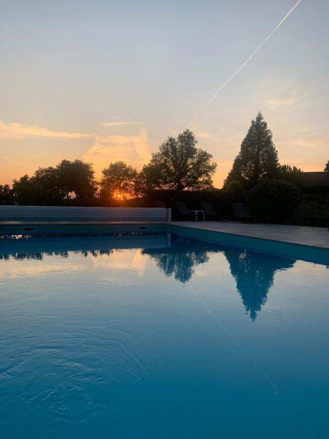 Hotel Domaine De L'Orangerie Bonnat Luaran gambar